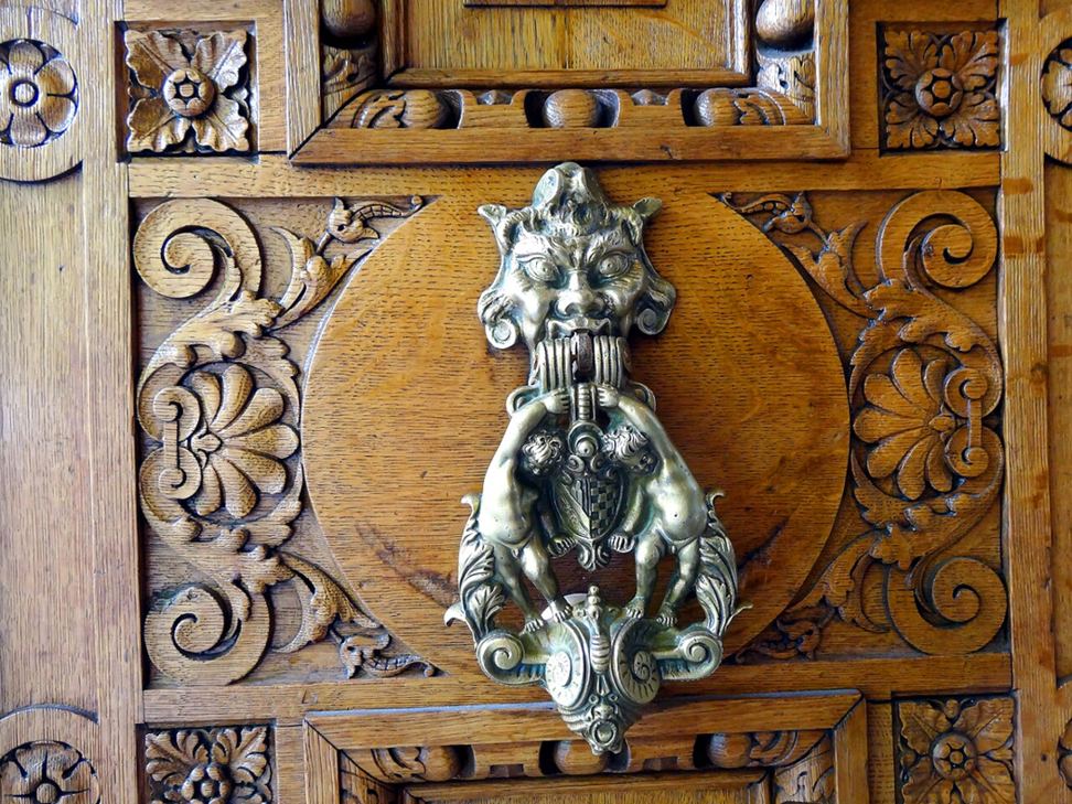 Decorative door knocker on the main entrance of the Archaeology museum in Dublin