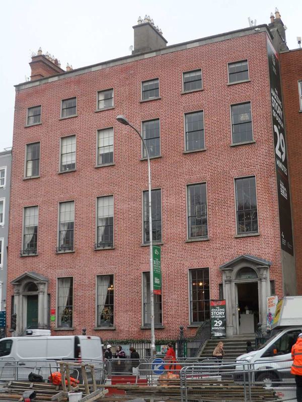 The Little Museum of Dublin townhouse exterior in 2016