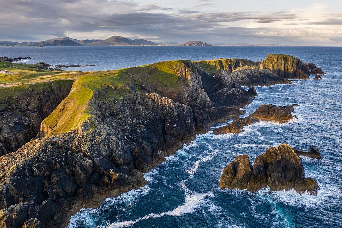 The rocky coastline and Atlantic surf at Malin Head
