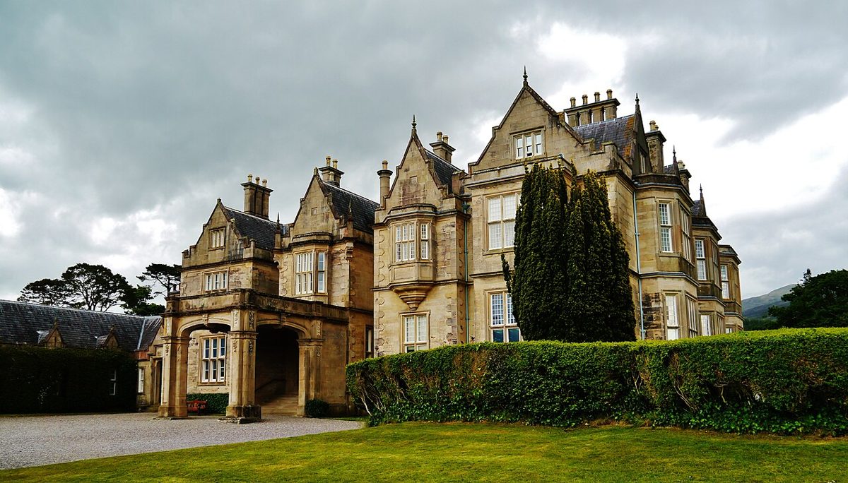 Muckross House north facade