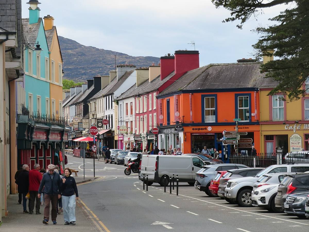 Colourful buildings in Kenmare town centre