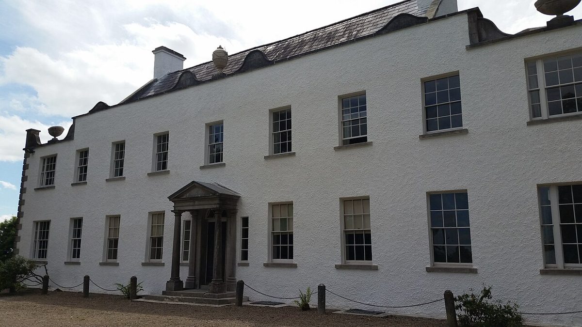The white facade of Ardress House in 2016