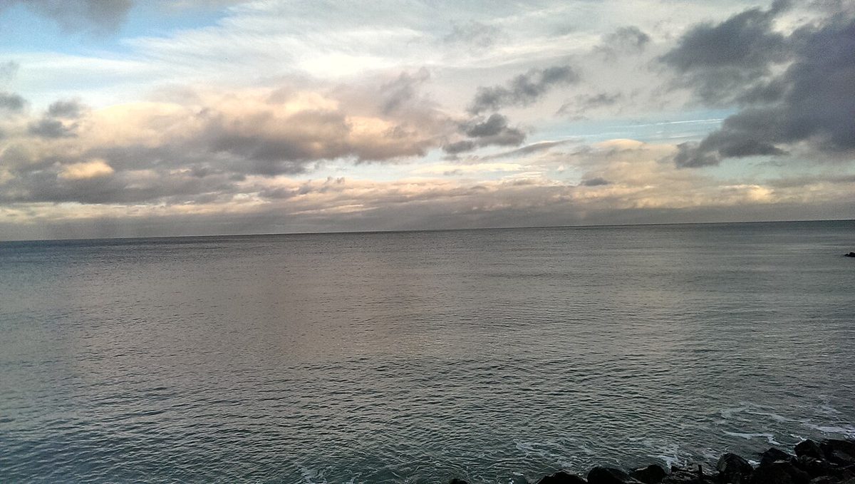 The Irish Sea seen from Greystones at the end of the historical route