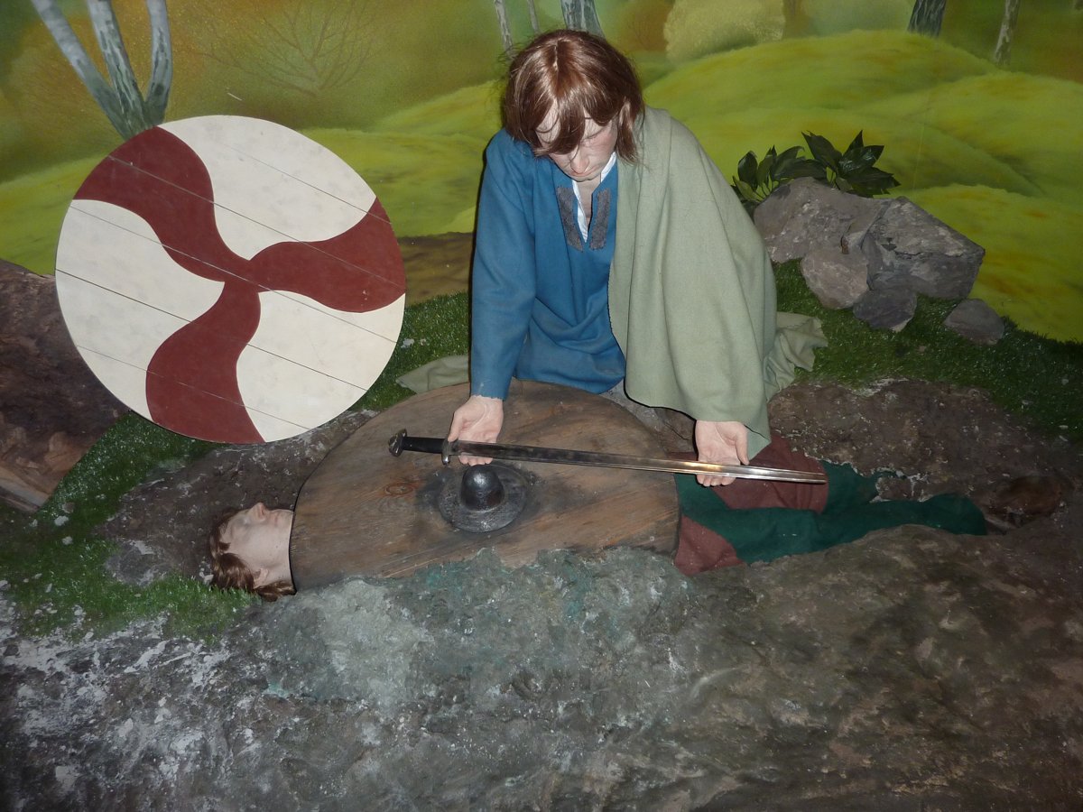 Viking burial reconstruction in Dublinia