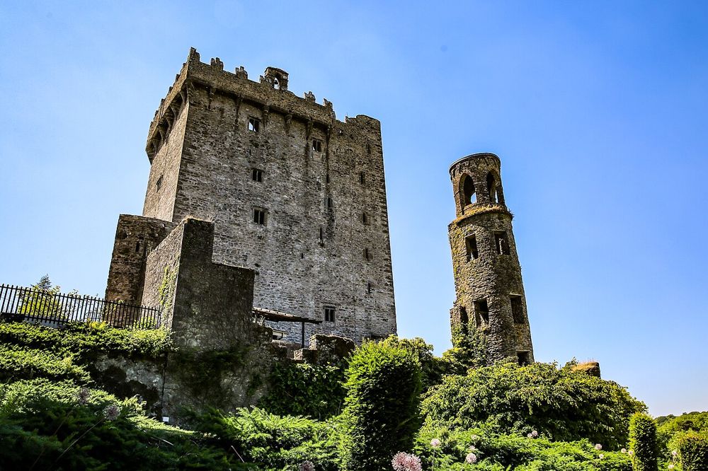 Blarney Castle rising above its surrounding greenery