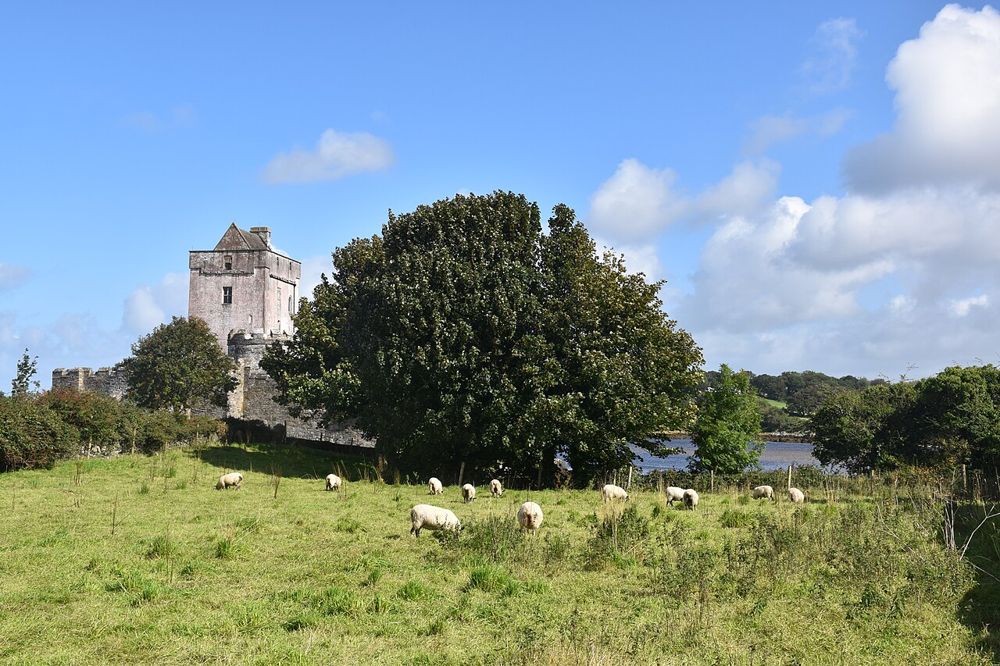 Doe Castle beside Sheephaven Bay