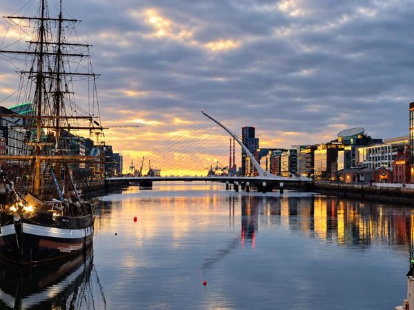AI illustration of Samuel Beckett Bridge and Docklands walk based on a credited source photograph