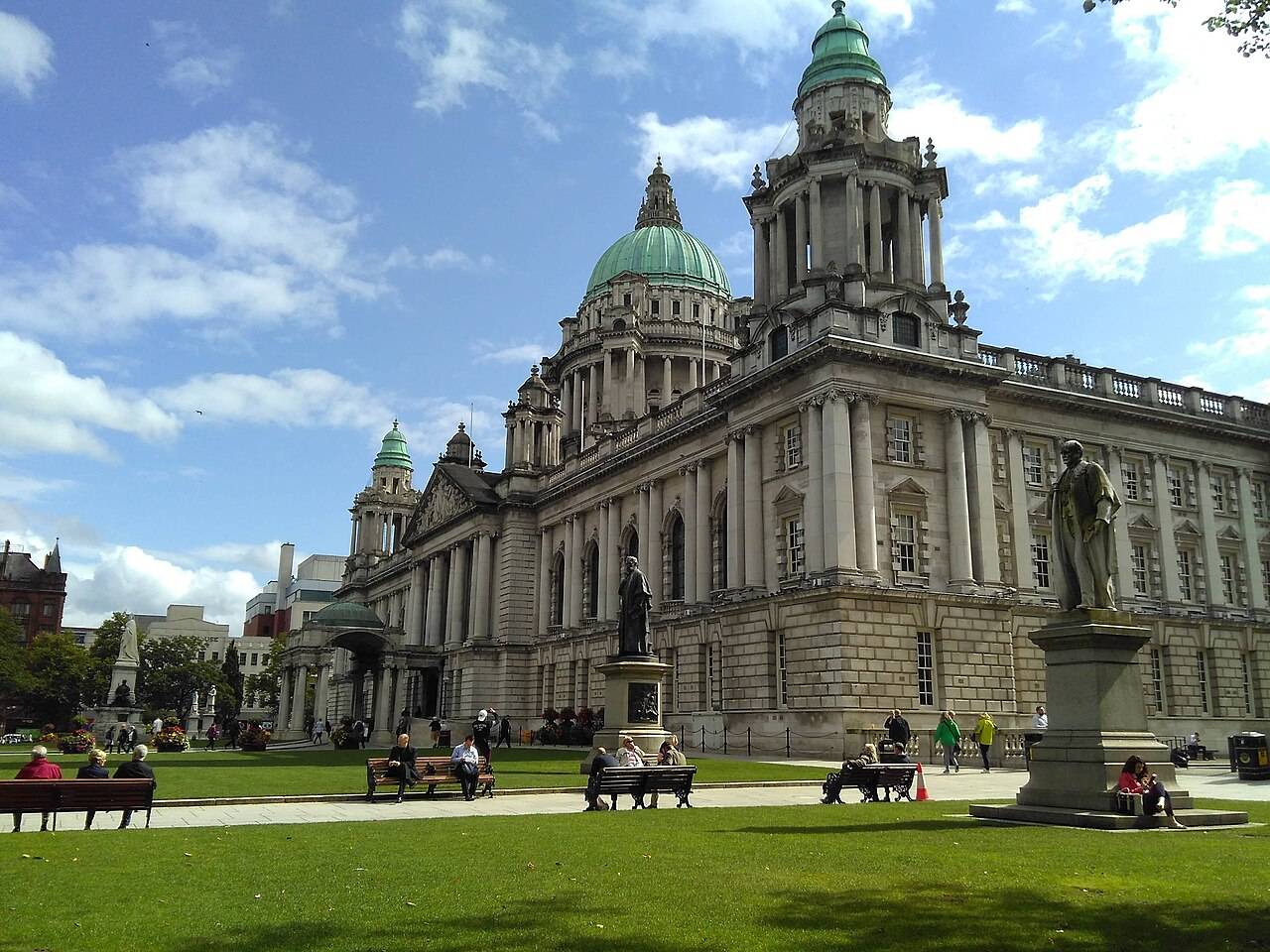 Side view of Belfast City Hall