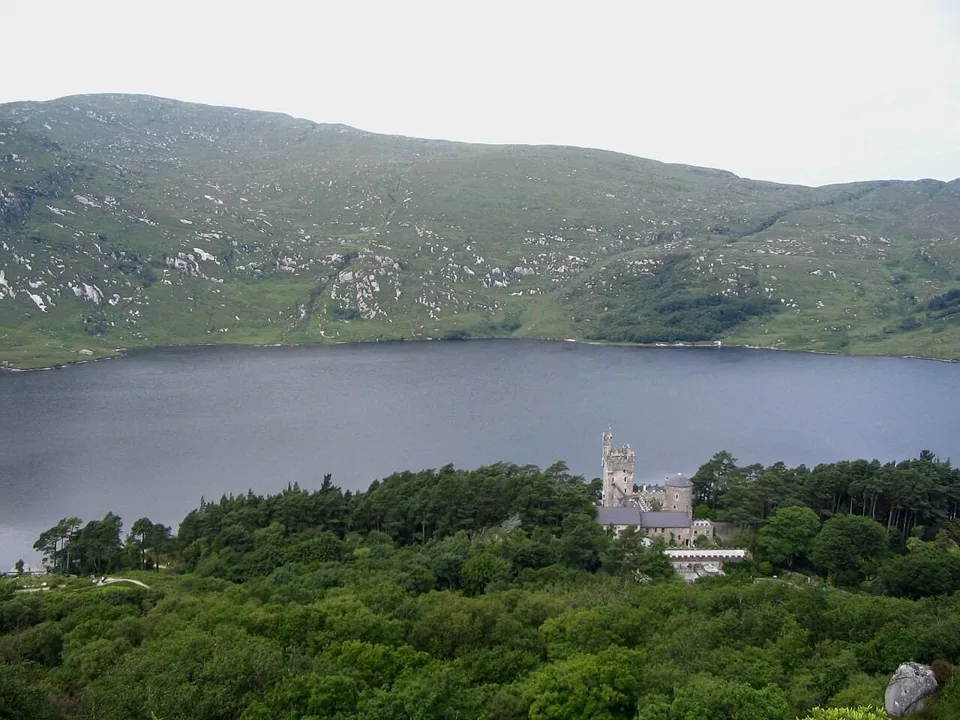 Glenveagh Castle beside Lough Veagh